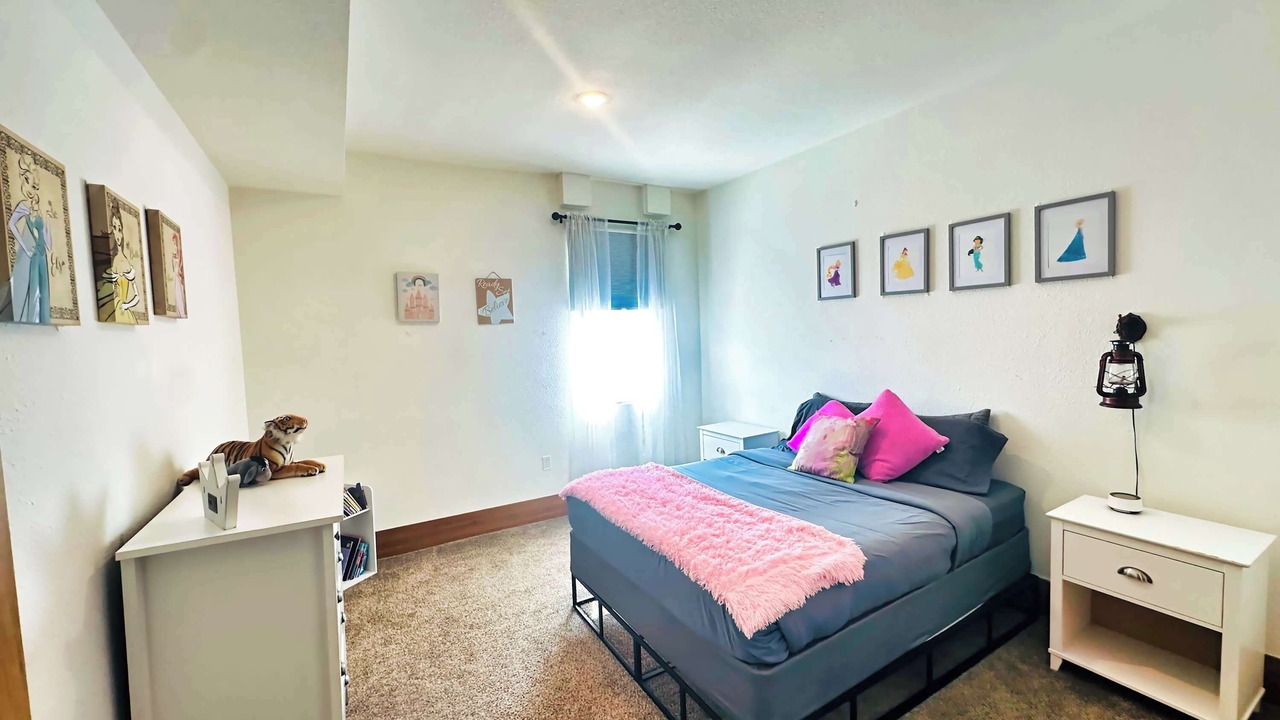Photo of Bedroom in Grandville