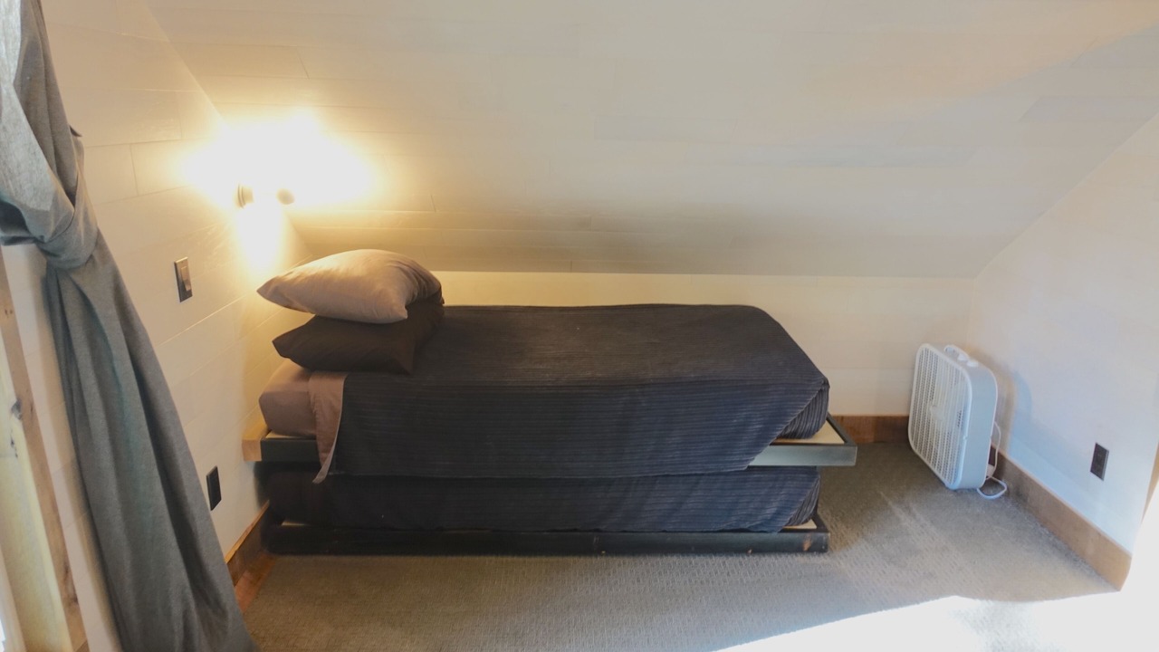 Photo of Bedroom in Rhododendron