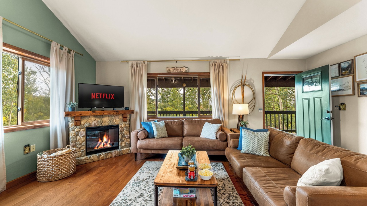 Photo of Livingroom in Cripple Creek
