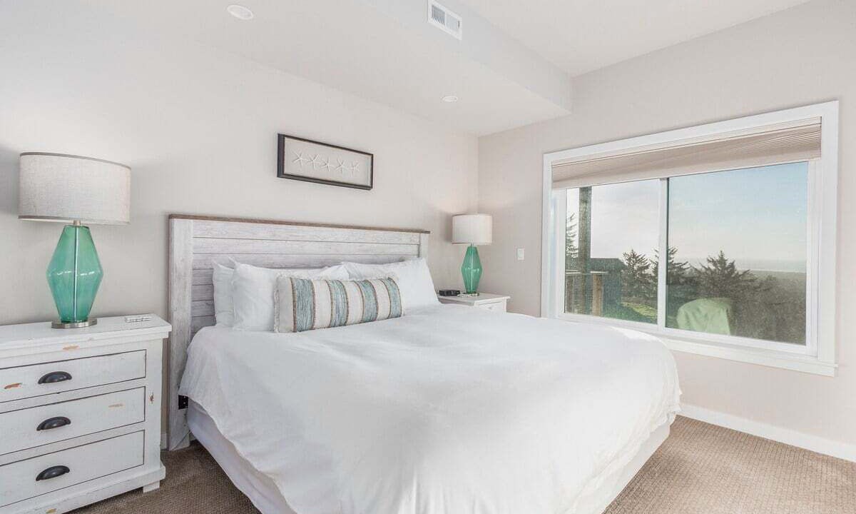 Photo of Bedroom in Pacific City