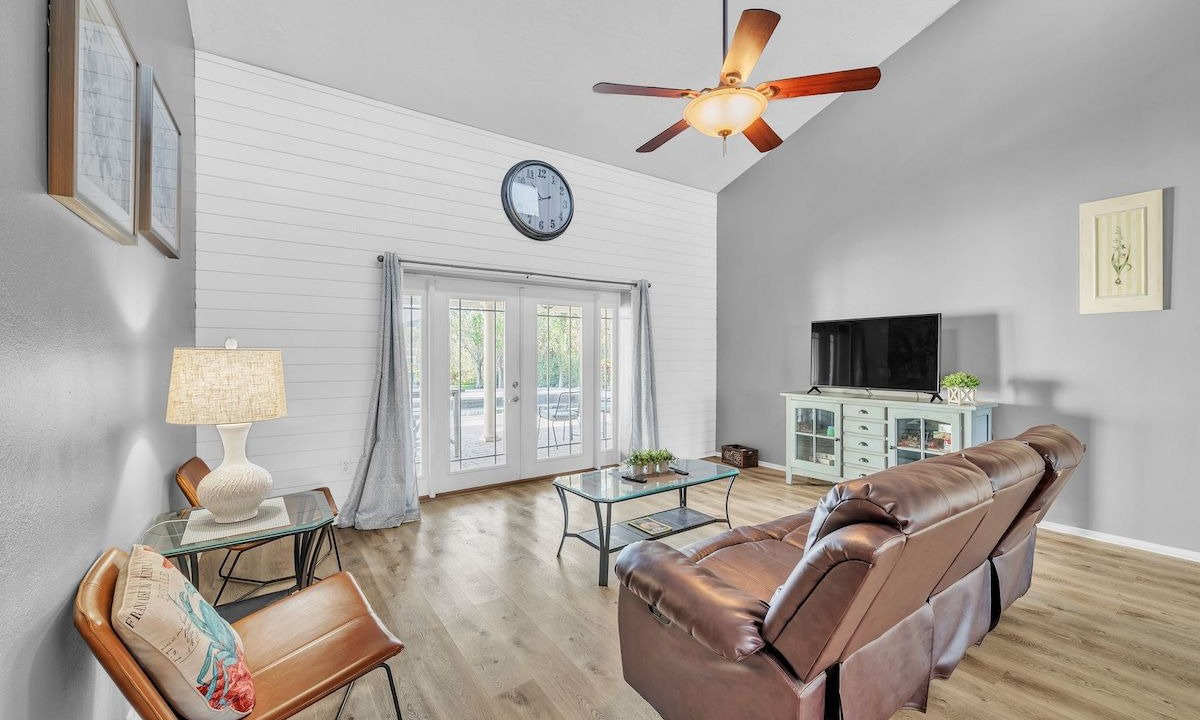 Photo of Livingroom in Bradenton