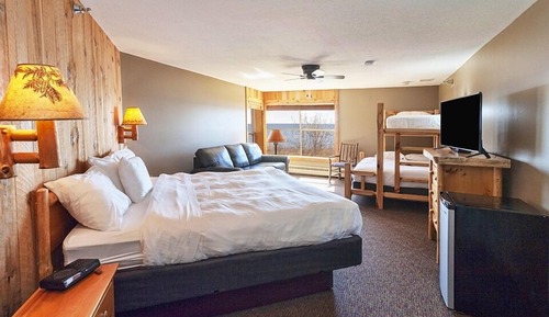 Family Suite - Pet Friendly