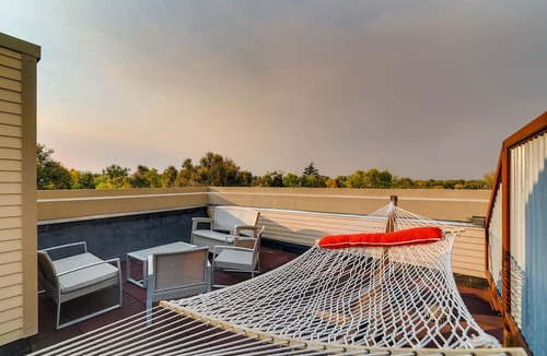 Martinez Park House | Old Town Loft Oasis With Amazing Rooftop Deck!