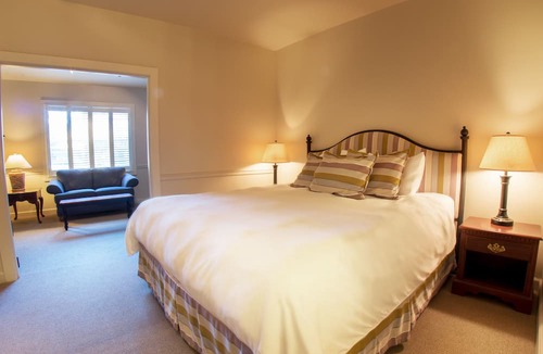 Jacksonville Hotel | Wine Country Inn