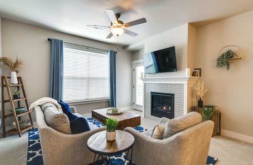 Centerra Condo | Elegant Loveland Condo < 5 Mi to Old Town!
