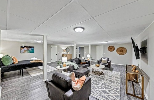 East Cobb House | ATH -Marietta -5BR -Pet Friendly - Fenced (bberry)