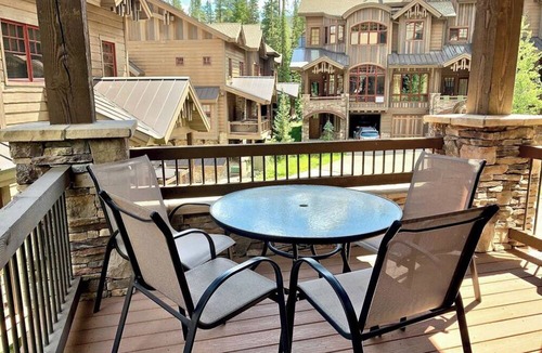 Winter Park House | Private Hot Tub Ski-In/Ski-Out Luxury Townhome Walk to Village Family Favorite