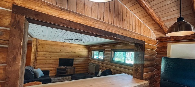 Homestead Cabin in Condon