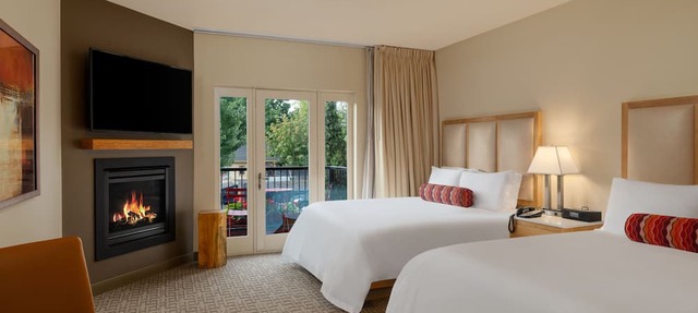 Inn at the 5th in Eugene