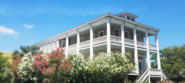 The Lasker Inn - B&B in Galveston