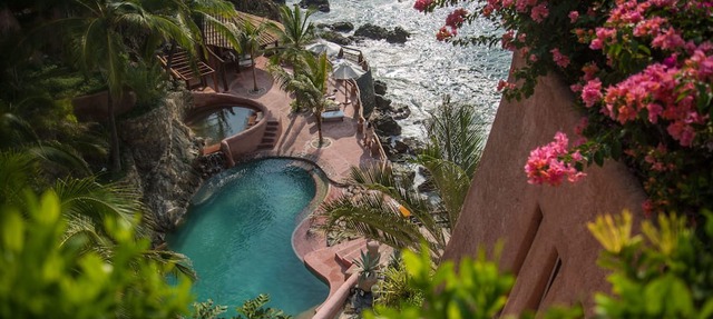 La Casa Que Canta in Zihuatanejo