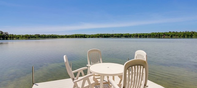 Waterfront Pequot Lakes Cabin: Fire Pit + Views! in Pequot Lakes