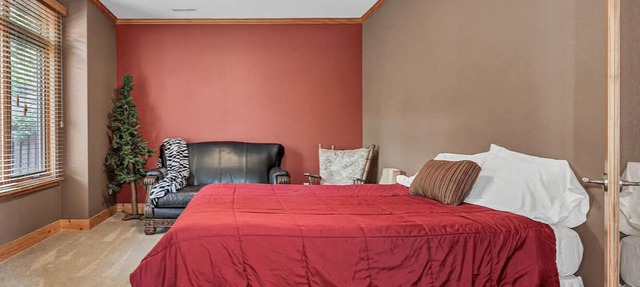 Wonderful Retreat - Enjoy holiday gatherings in this large, cozy cabin in Pequot Lakes
