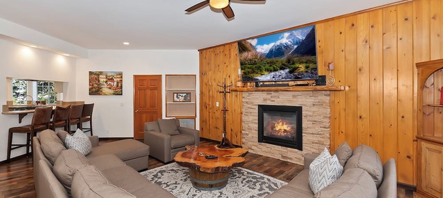 Beautiful Cabin at Lake Arrowhead near ski resorts in Lake Arrowhead
