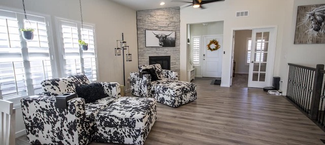 Lovely Loveland Family Retreat in Loveland