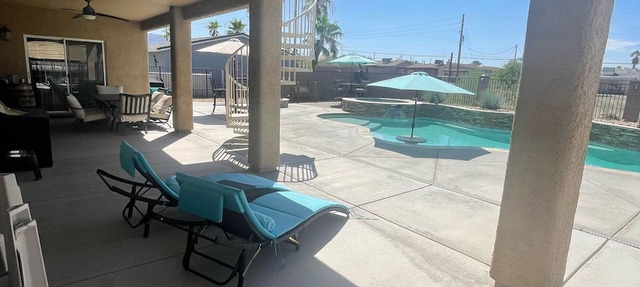 Spacious Santa Fe 4b/4b Pool and Spa home centrally located in Lake Havasu City
