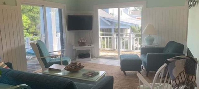 5 BR Home! Across from Boardwalk to the Beach! Amenity access included in Seabrook Island