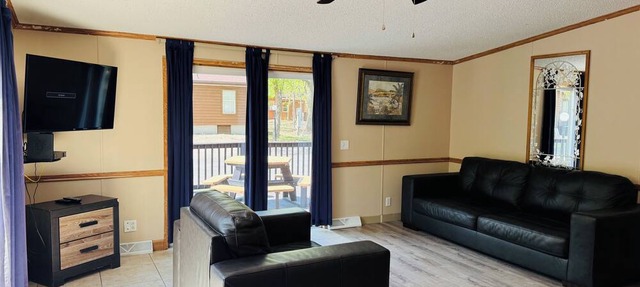 Where Group Time Feels Natural | 8 ppl | IC93 in Put-in-Bay