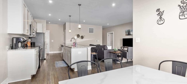 Modern 2BR + 2BA Condo with Garage & Patio in Wyoming