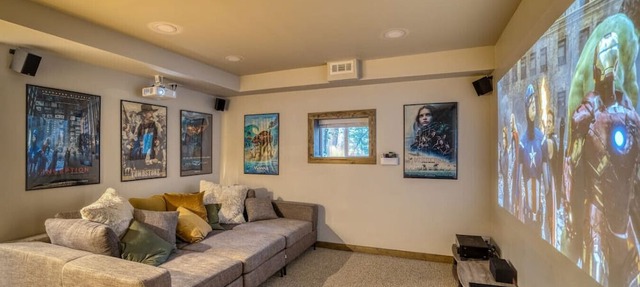 Family Lodge | Hot Tub-Theater-Game Room-Fire Pit in Ellijay