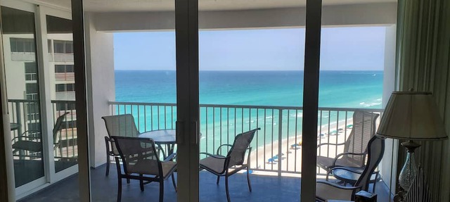 Amazing Beachfront Destin Condo With Ocean Views from All Rooms in Destin