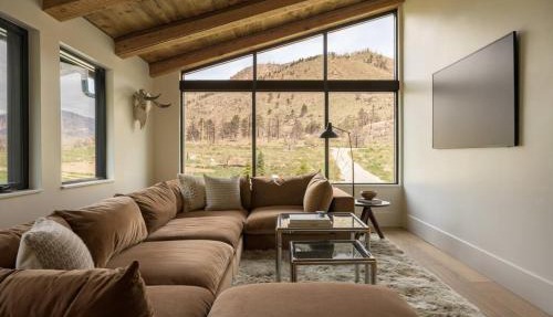 The Poudre River Ranch I Luxury Retreat in Bellvue